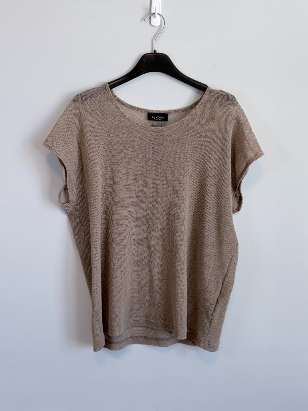 NÖR Denmark Mesh Top Scoop Neck Neutral Contemporary Scandinavian Taupe Medium